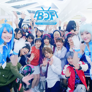 少妇裸体做爰高潮流江水
