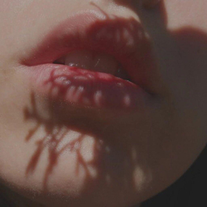 少妇裸体做爰高潮流江水
