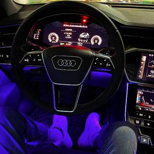 少妇裸体做爰高潮流江水
